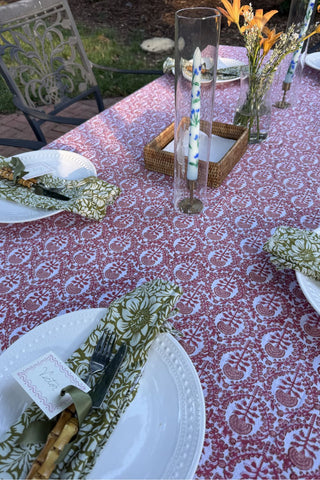 A Summer Solstice Dinner Party Inspired by Color, Creativity, and Community