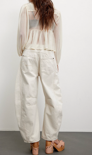 FREE-PEOPLE-BARREL-JEANS
