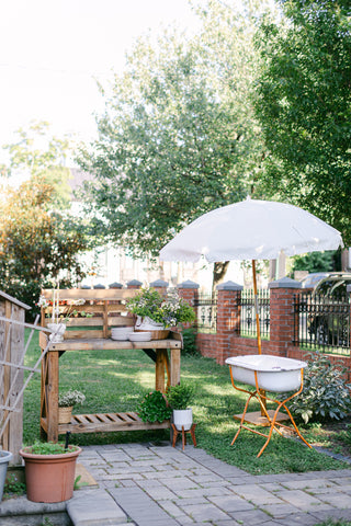HOSTING al fresco dinner