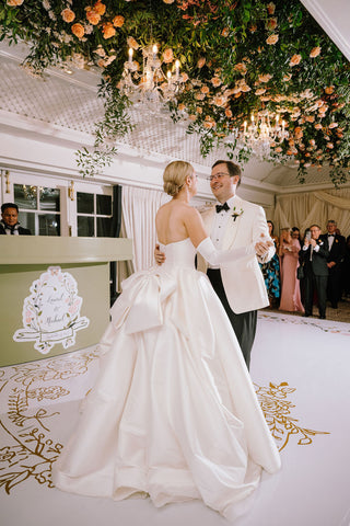 custom-dance-floor-garden-wedding