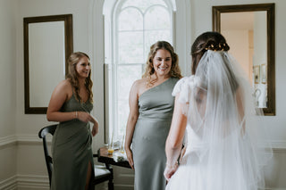 wedding-dress-reveal-bridesmaids-mayhurst-venue